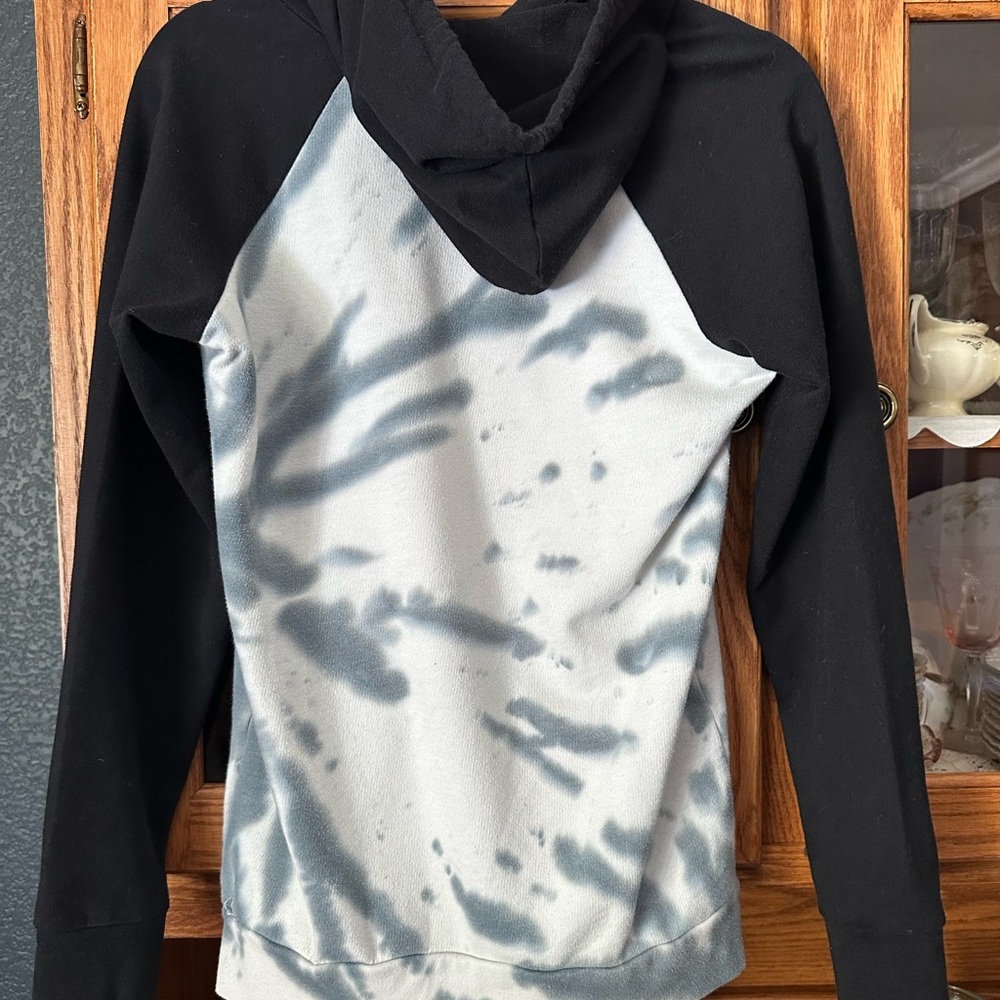 Guns N’ Roses Hoodie - Picture 3 of 6